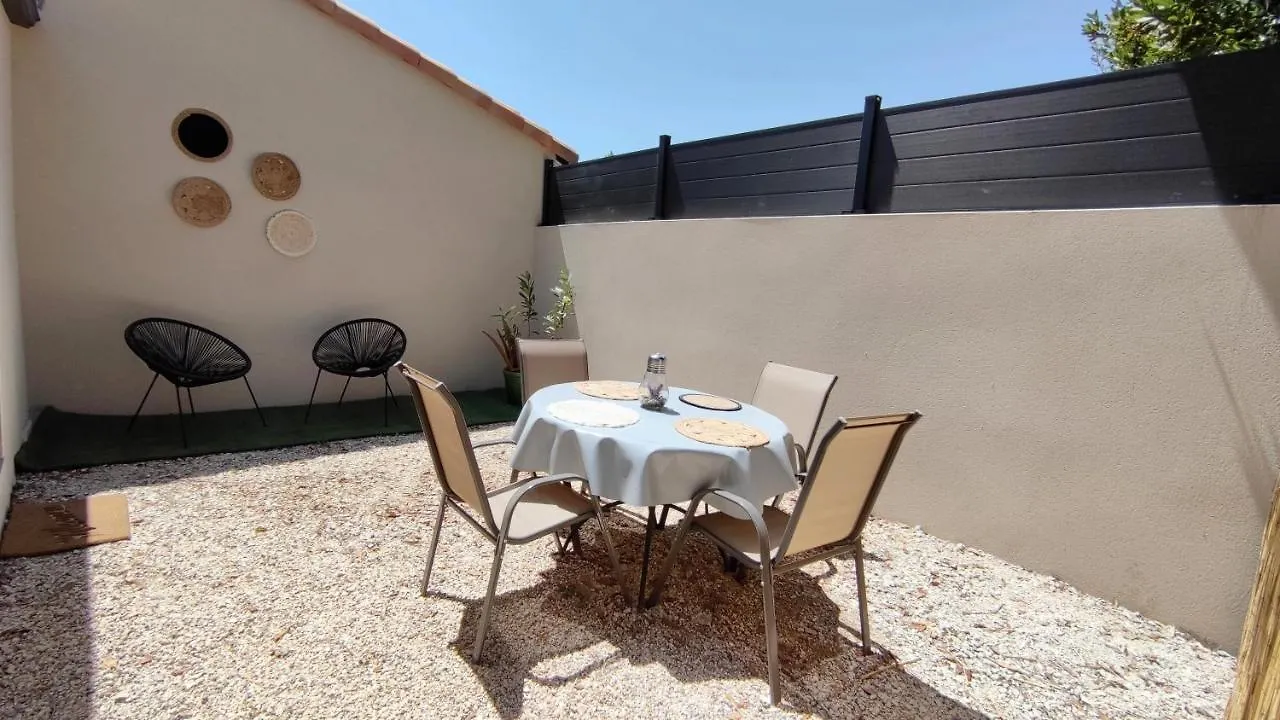 Holiday home Impression Du Sud Gite 1 Saint-Remy-de-Provence France