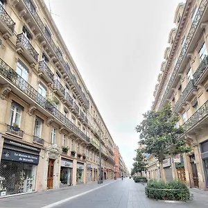Coeur Capitole 122m2- Clim - Parking - Ascenseur- Metro , Toulouse France
